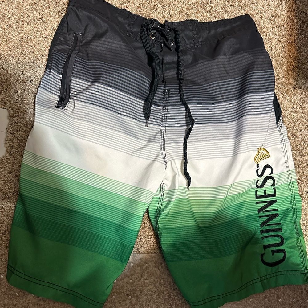 Guinness Men’s Large Lined Swim Trunks